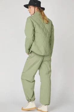 Ayacucho Jas Camping Quilted W