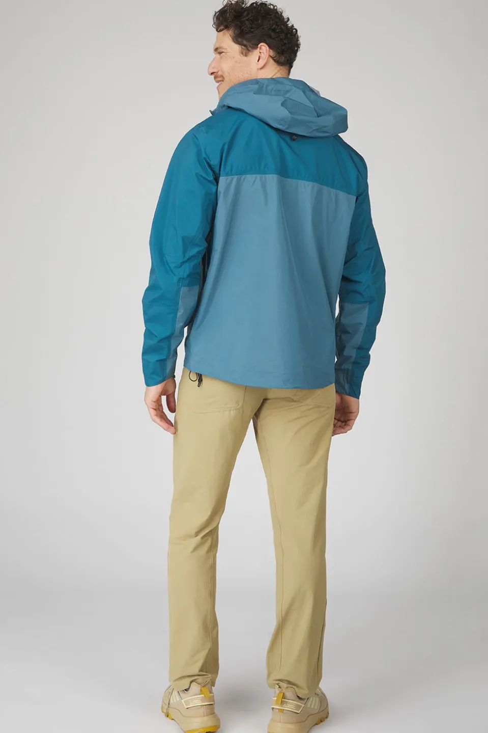 Ayacucho Regenjas Mountain Peak 3L M