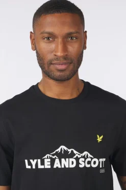 Lyle & Scott T-Shirt Mountain Outline Graphic Graphics