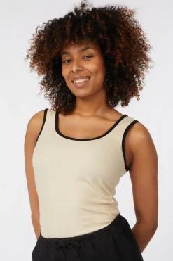 Object Top Jamie Sli
