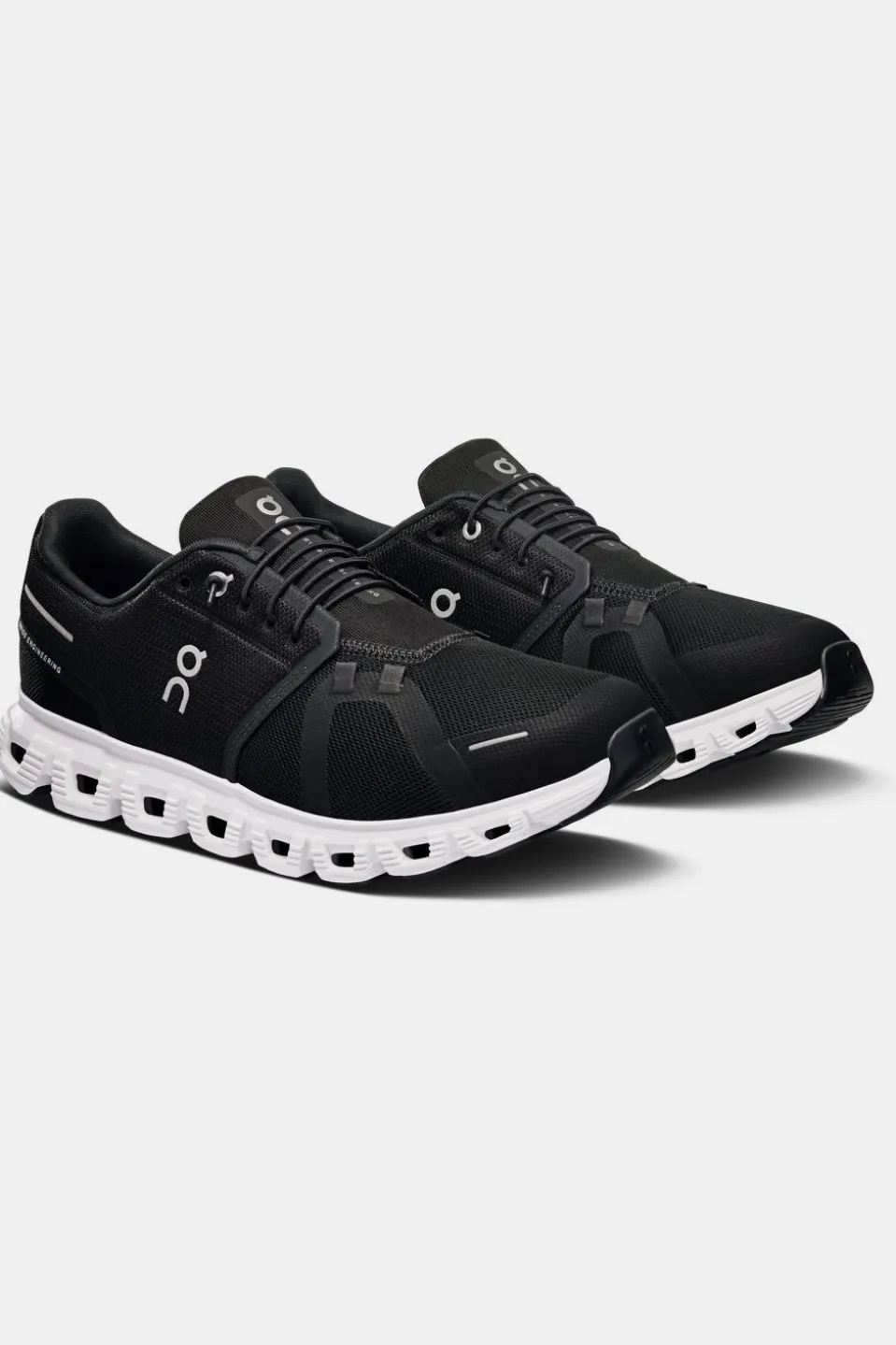 On Wandelschoenen Cloud 6