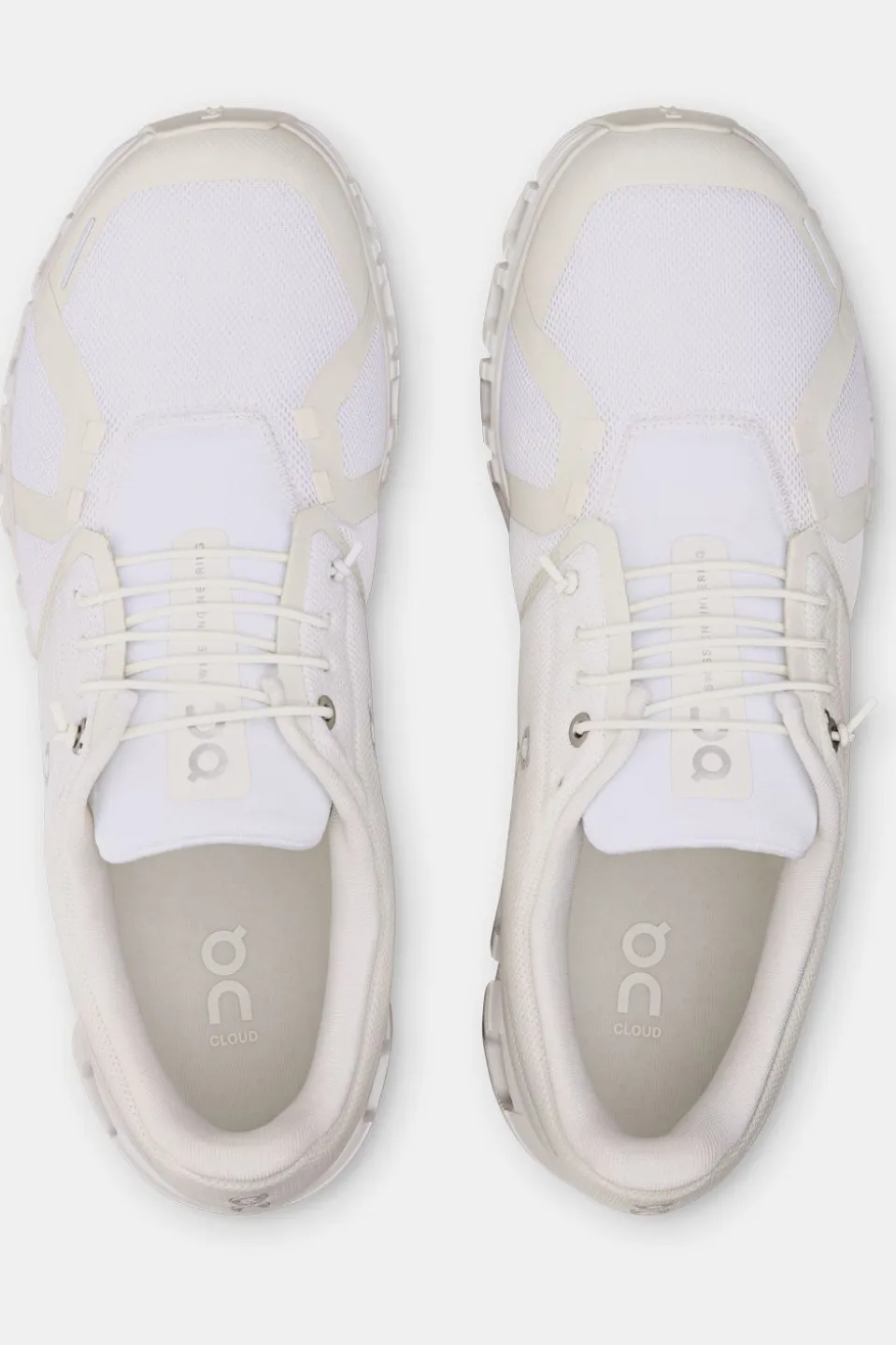 On Wandelschoenen Cloud 6