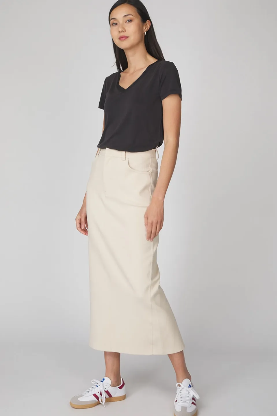 Soaked in Luxury Sl Coloumbine V-Neck